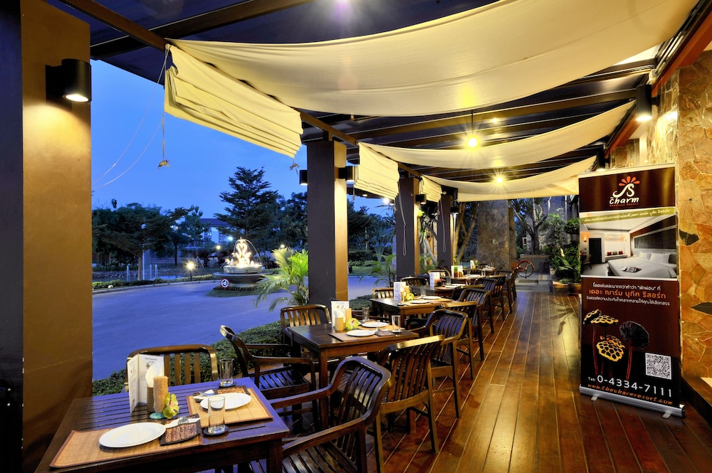 The Charm Boutique Resort & Hotel 38/46