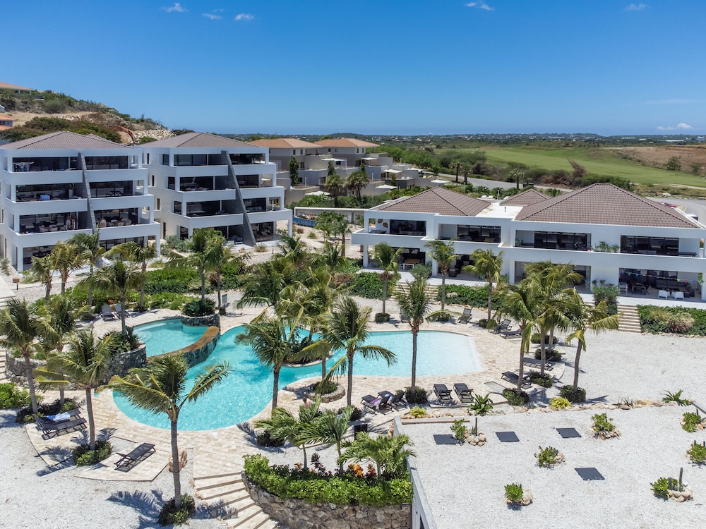The Reef at Blue Bay Golf & Beach Resort 30/50