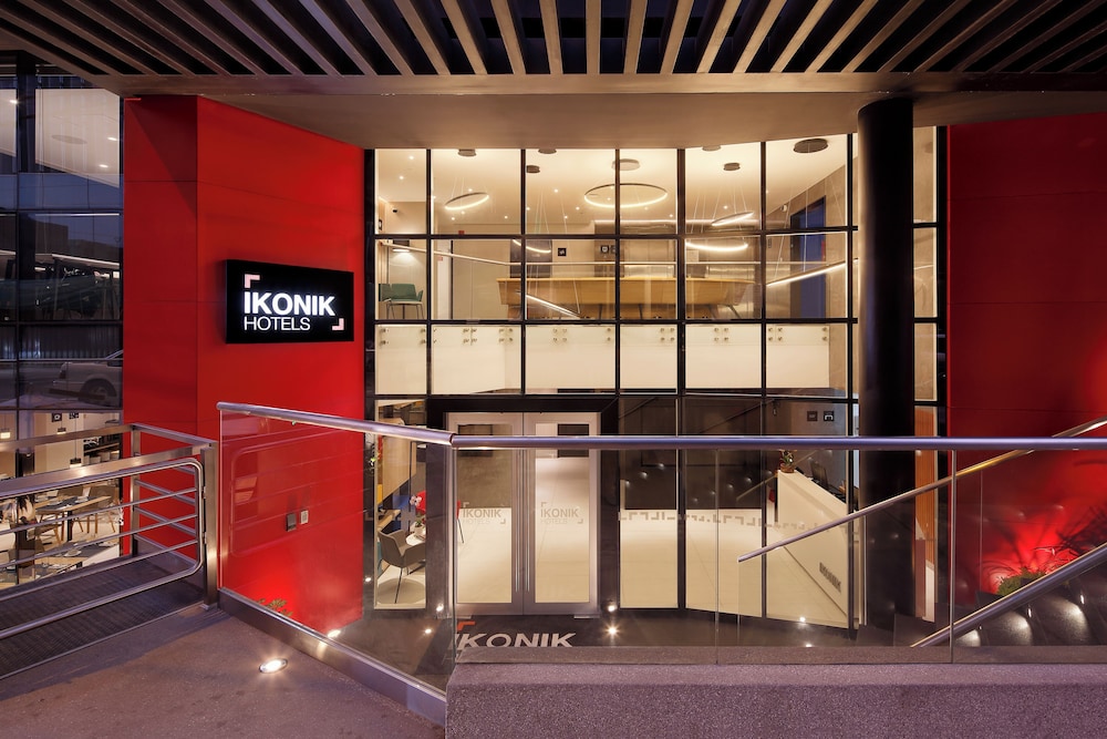 Ikonik Miraflores 20/43