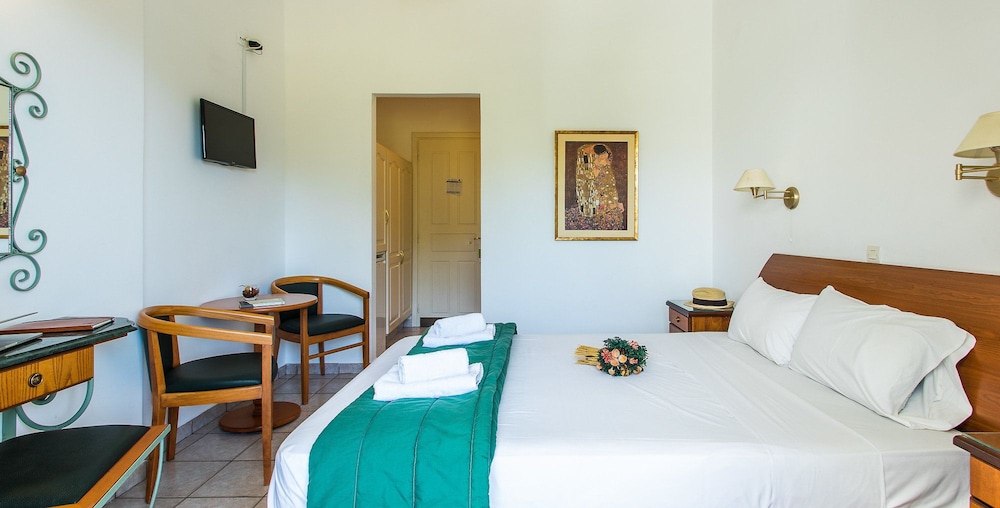 ROOM, SINGLE, MOUNTAIN VIEW