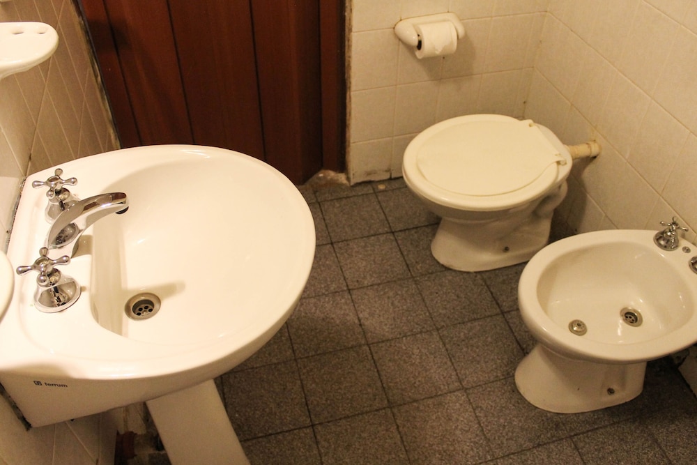 Casi Guemes Hotel 30/34