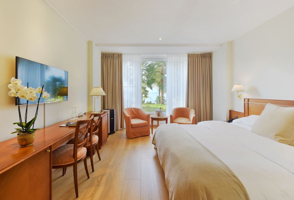 GOLF HOTEL RENE CAPT 29/67
