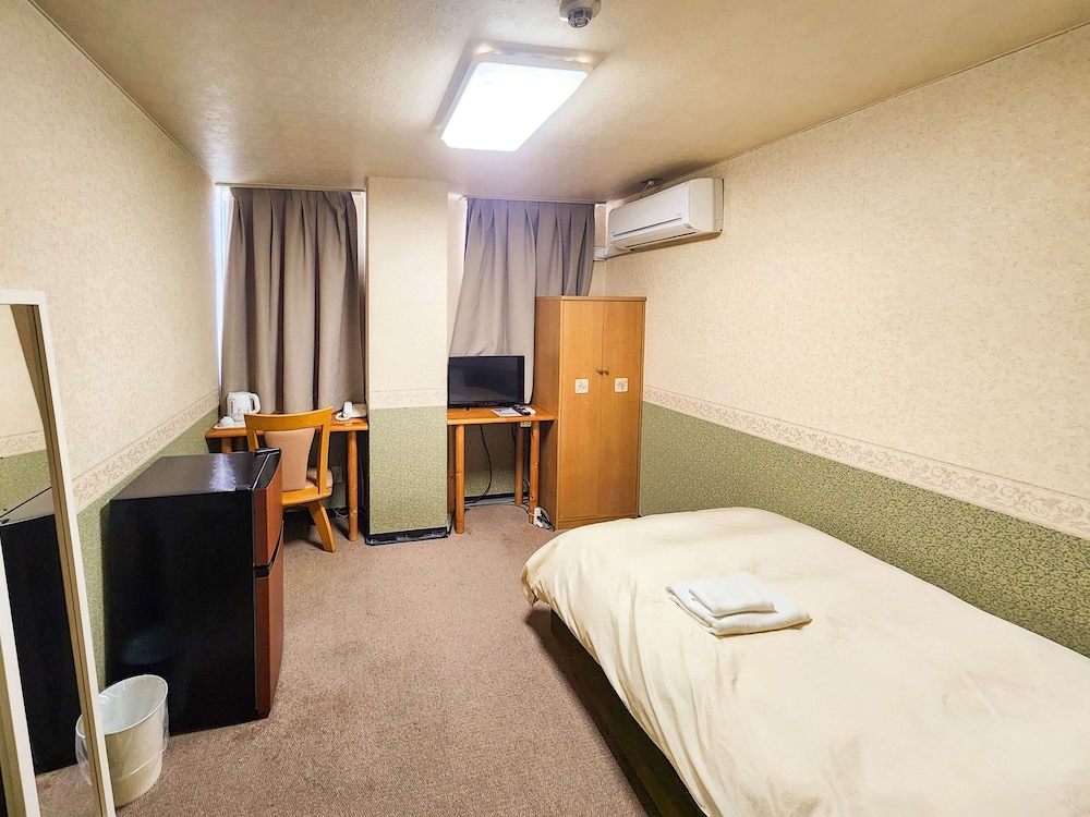 Hotel Himeji Hills 3/38