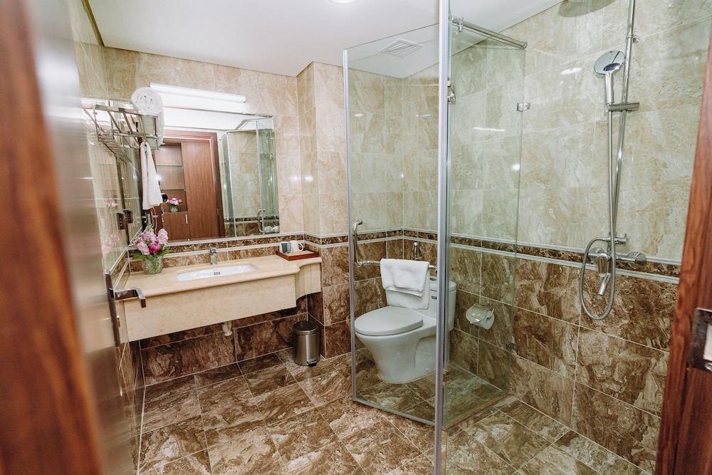 Legend Westlake Hotel 28/33