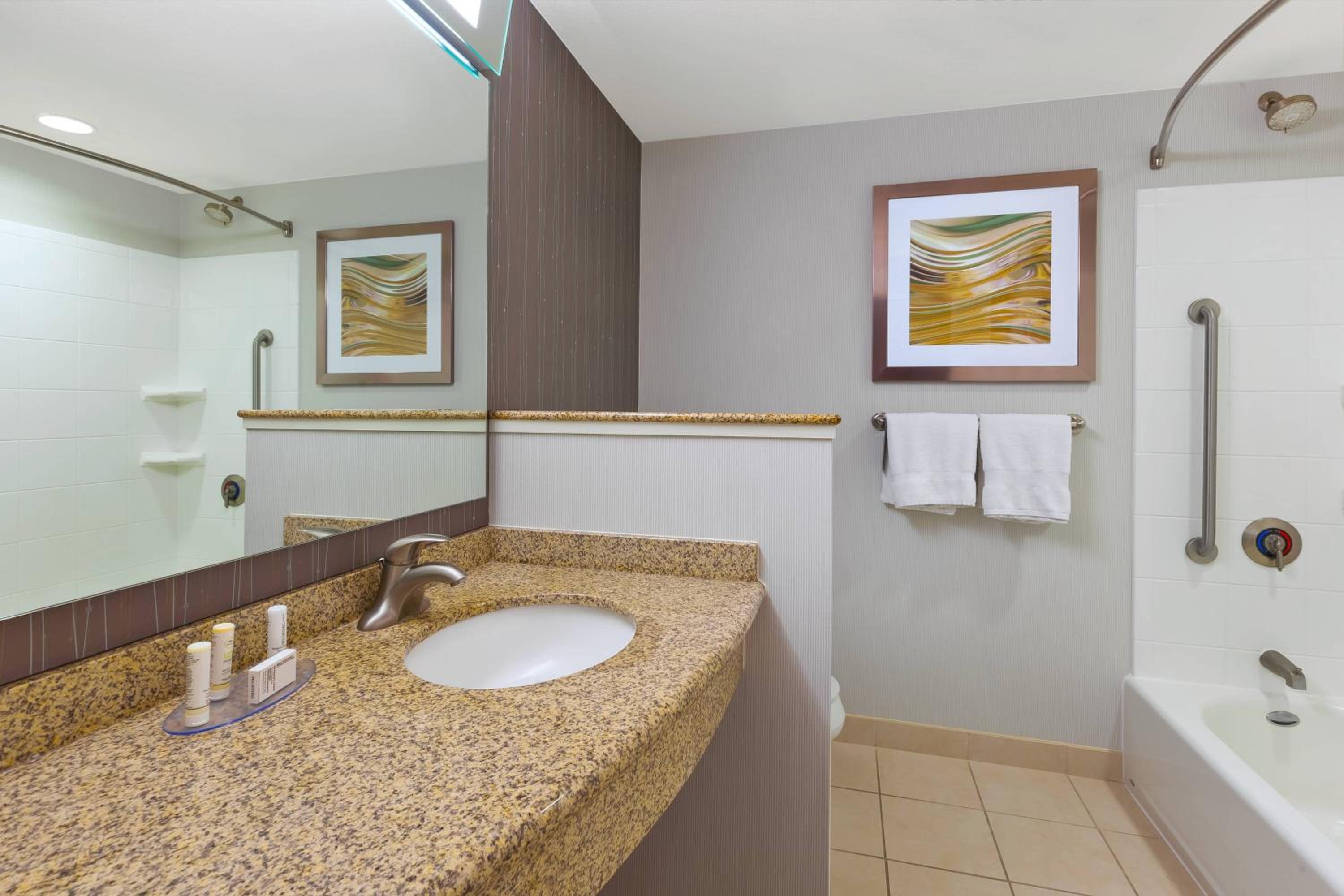 Pure, Wellness, King Bed, Accessible