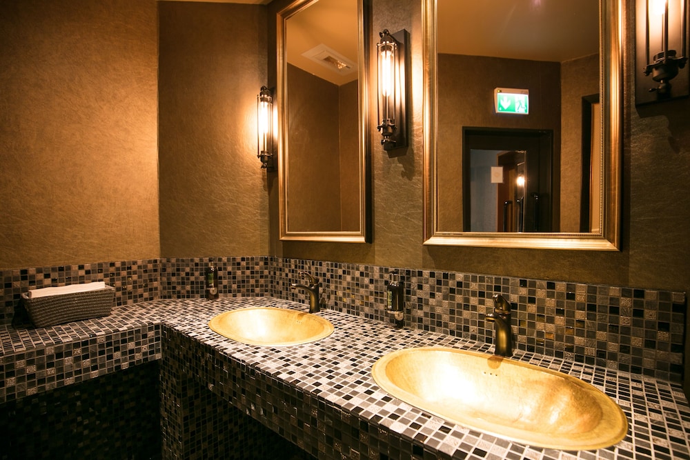 Cocoon Hotel La Rive 31/41