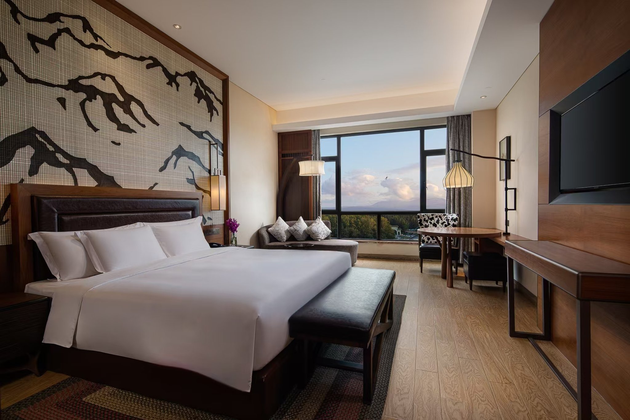 CROWNE PLAZA RESORT CHANGBAISHAN HOT SPRING 11/50