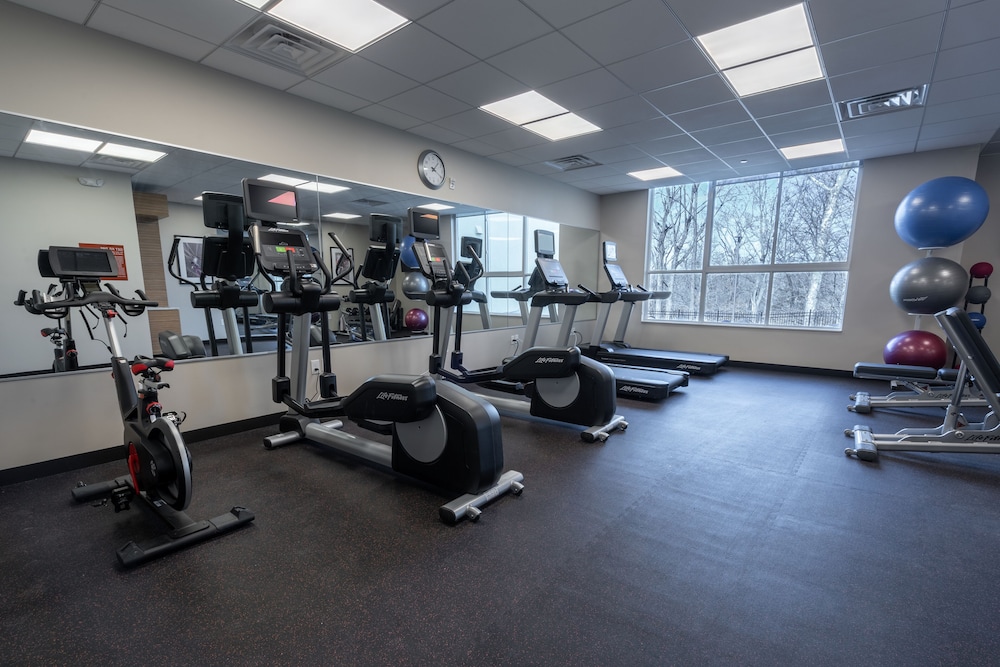 TownePlace Suites by Marriott Clinton 16/28
