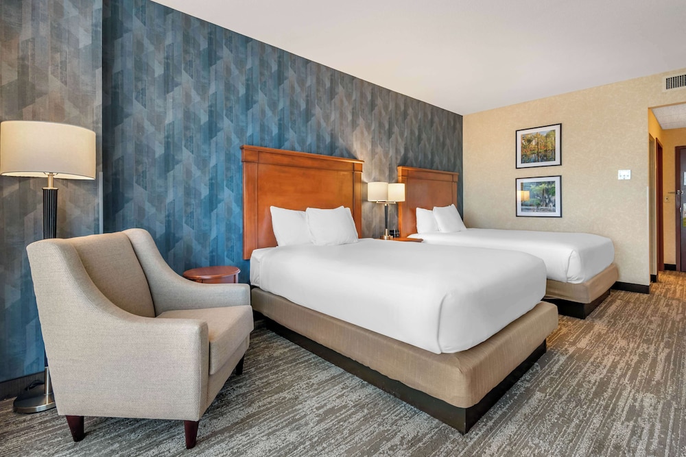 Drury Inn and Suites Valdosta 14/48
