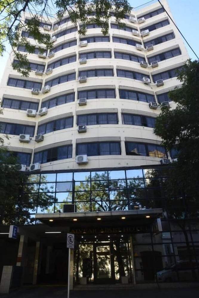 Apart Hotel Alvear 1/23
