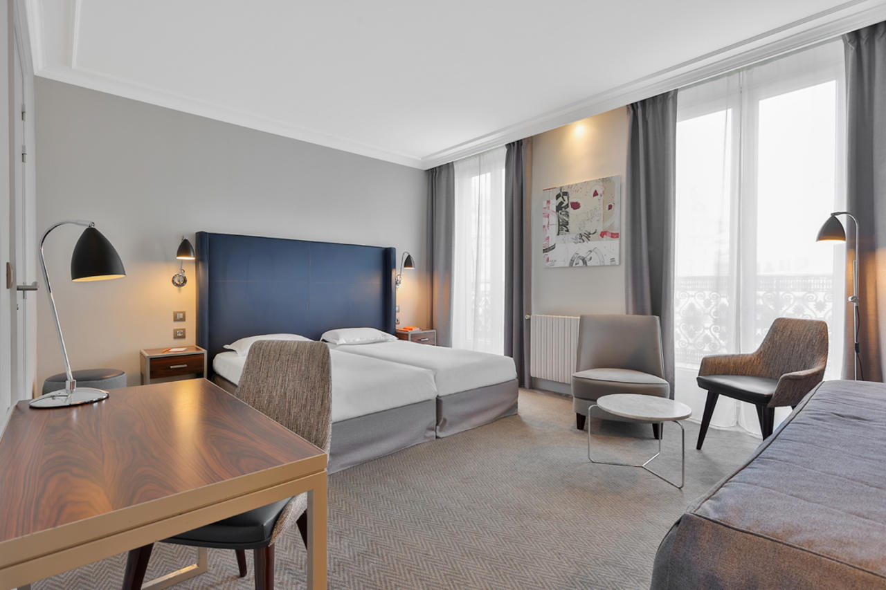 Londres et New York Hotel 45/67
