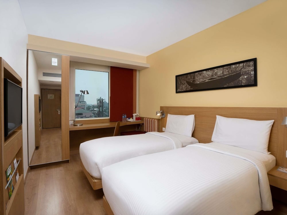 SUPERIOR, TWIN BEDS
