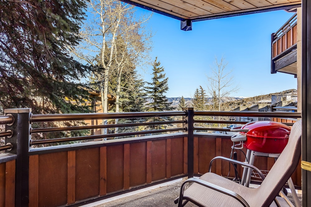 Laurelwood A Destination Residence 47/76