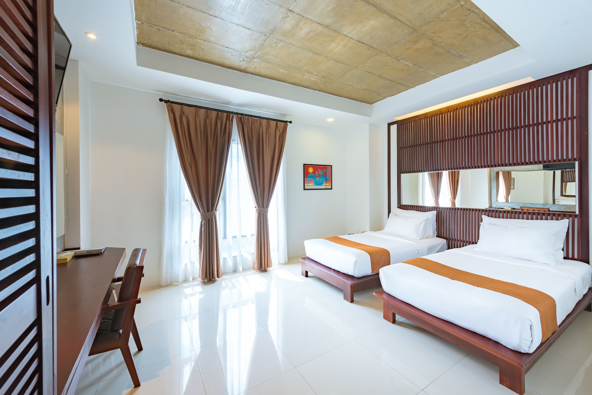 PLUS, TWIN BEDS