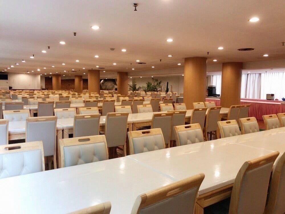 Lake Hills Hotel Songnisan 24/35