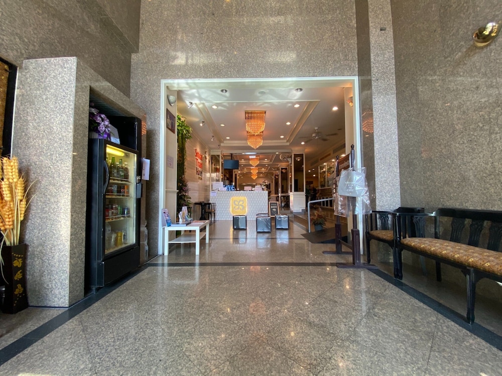 Sinkiat Thani Hotel 6/44