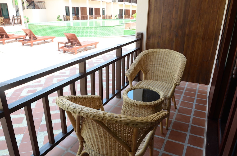 Saksiri Riverside Boutique Hotel 37/50