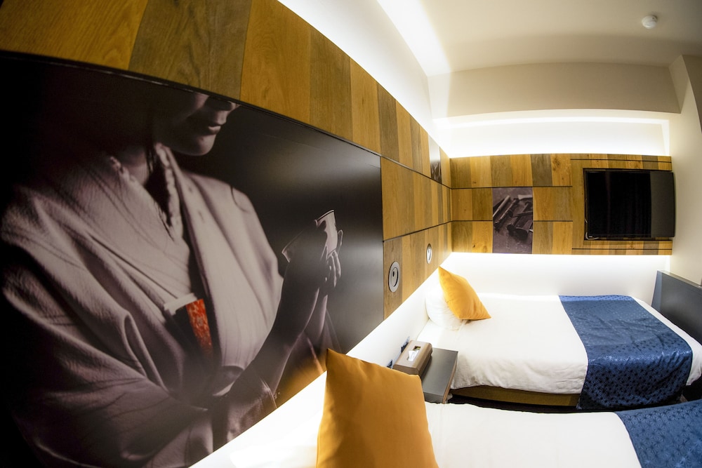 Hotel S-Presso 32/57