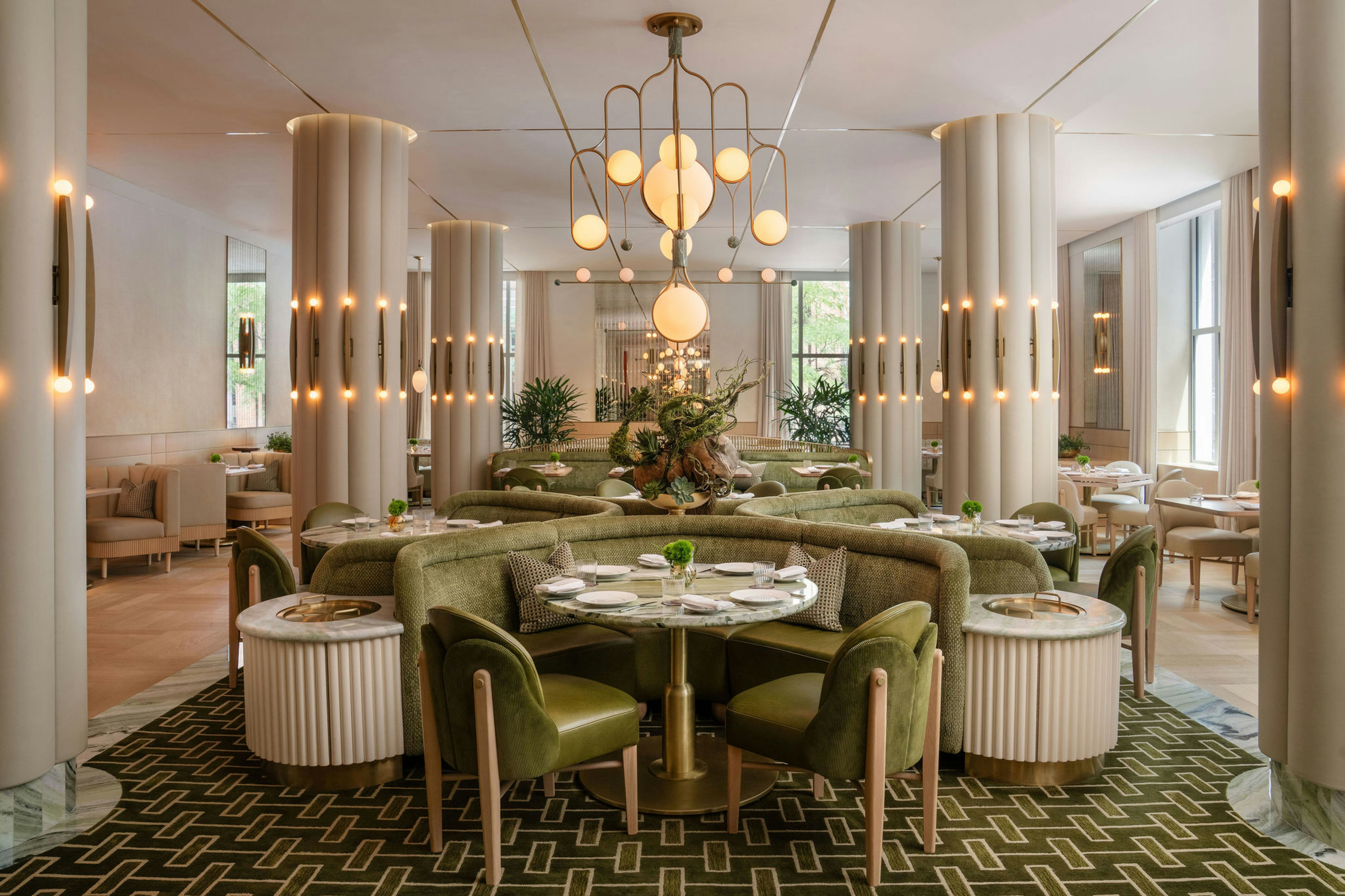 Waldorf Astoria New York 41/54