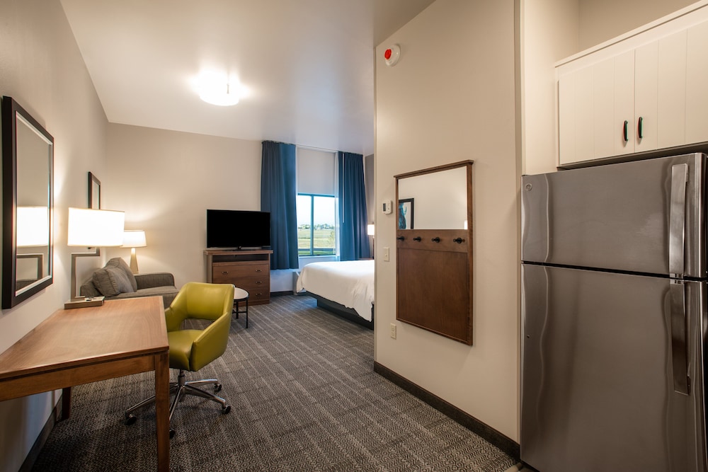 Staybridge Suites Sioux Falls Southwest 42/43