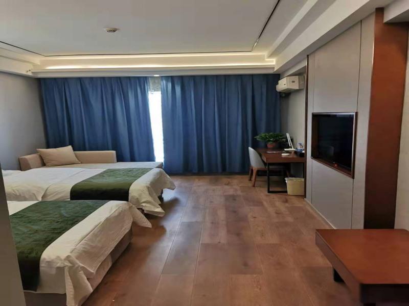 GreenTree Inn Jiuquan Century Plaza Hotel 53/68