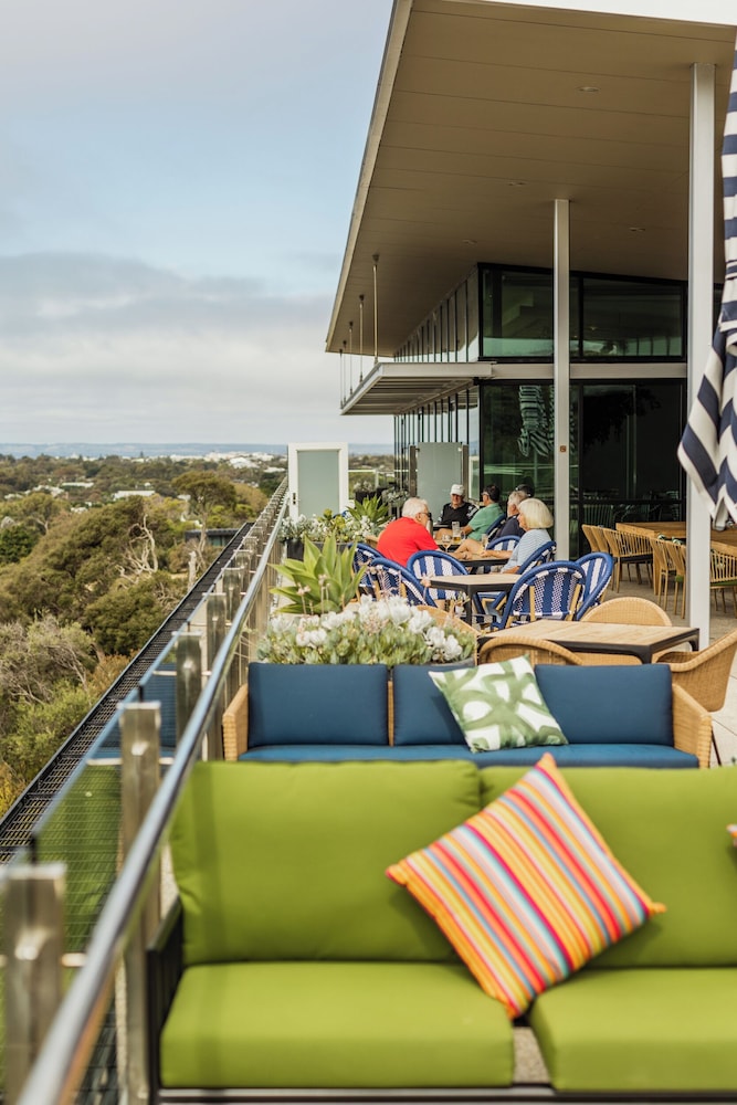 Mercure Portsea 5/67