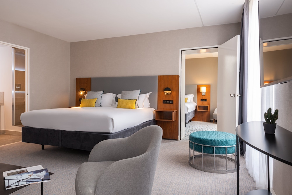 Crowne Plaza Paris Republique 36/76