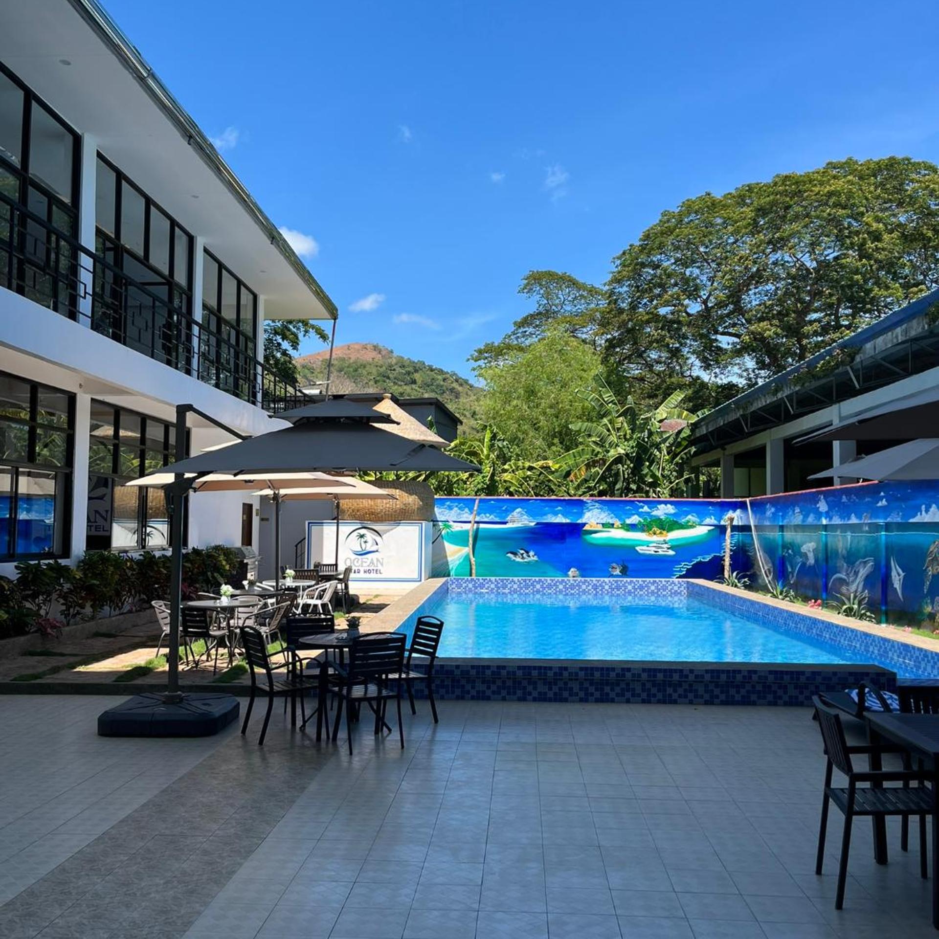 Ocean Star Hotel Coron 44/50