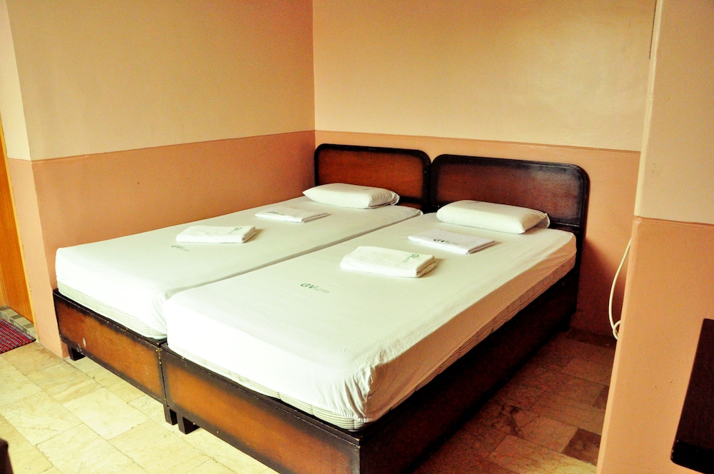 STANDARD, TWIN BEDS