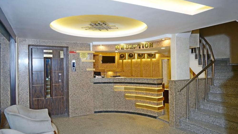 Kucuk Velic Hotel 13/71