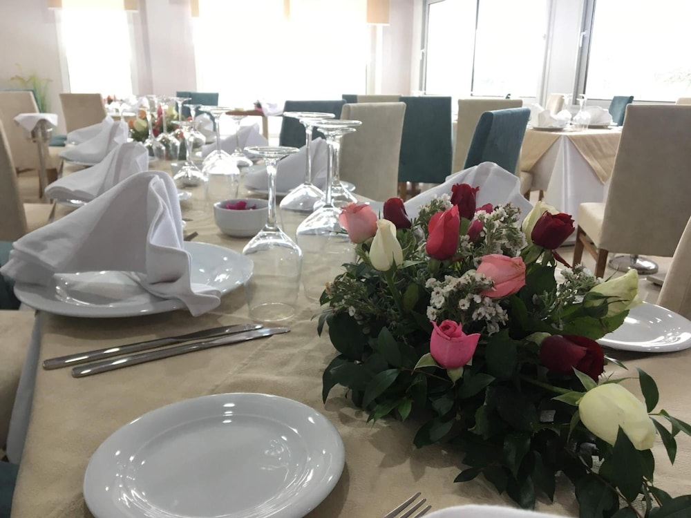 hotel LE PACHA 44/51