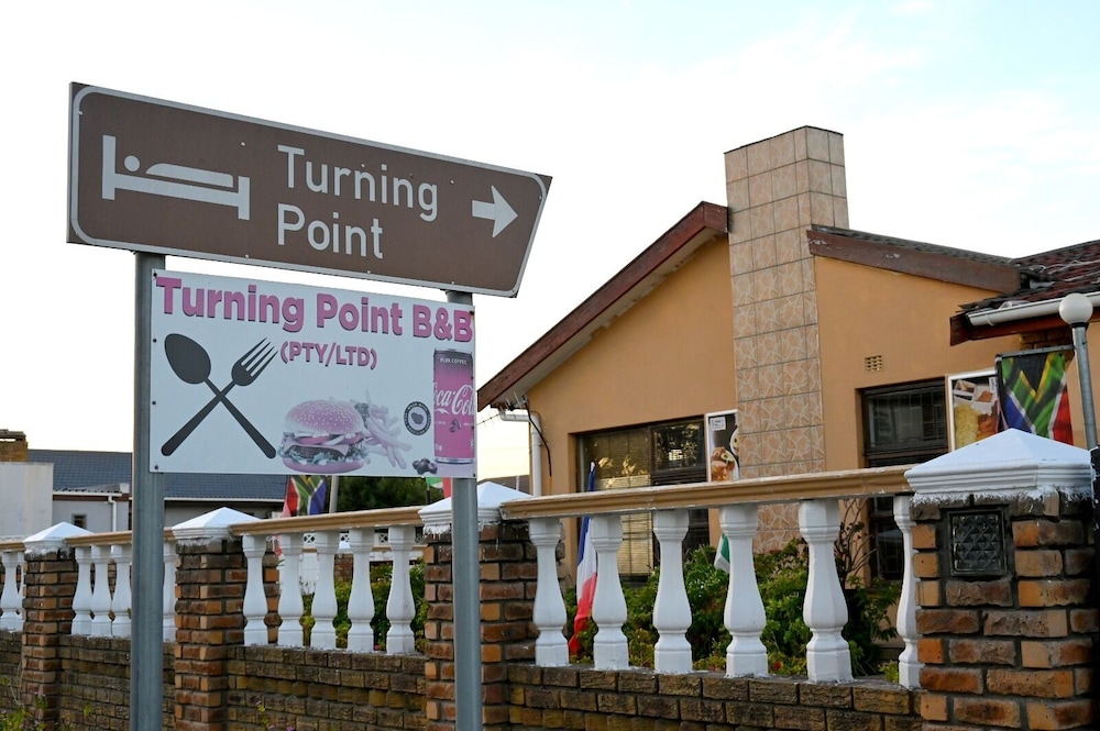 Turningpoint Bed & Breakfast 1/38