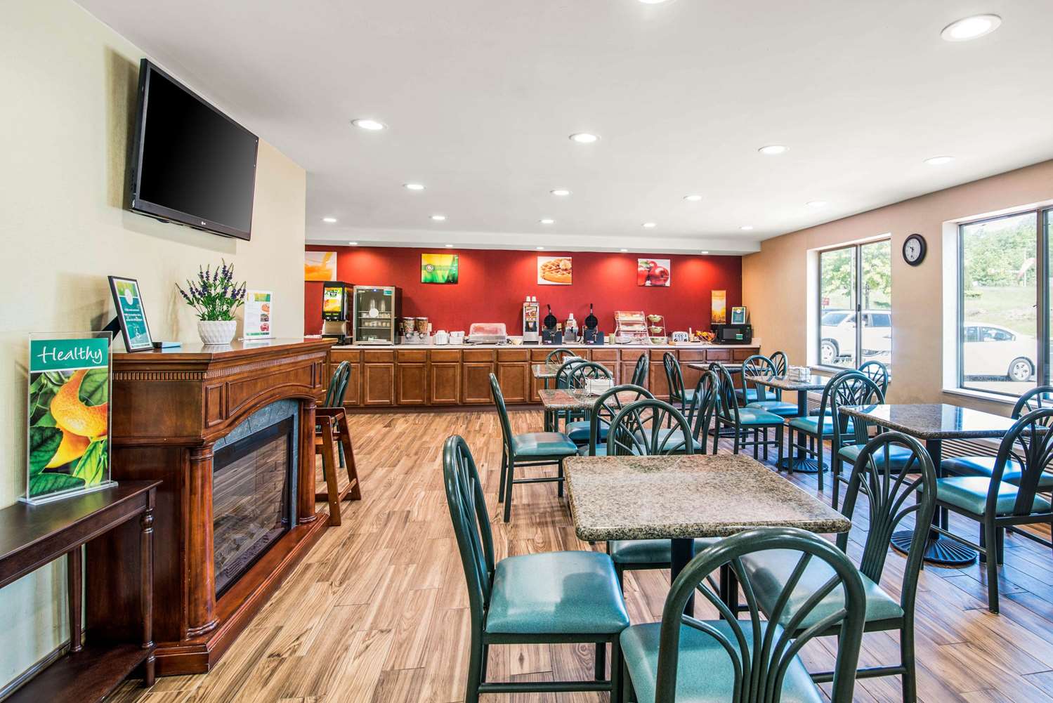 Quality Inn Loudon-Concord 27/29