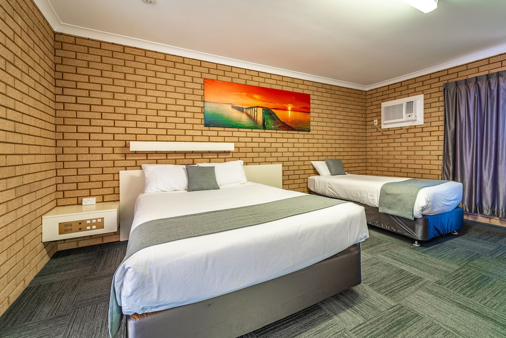 Carnarvon Motel 18/60