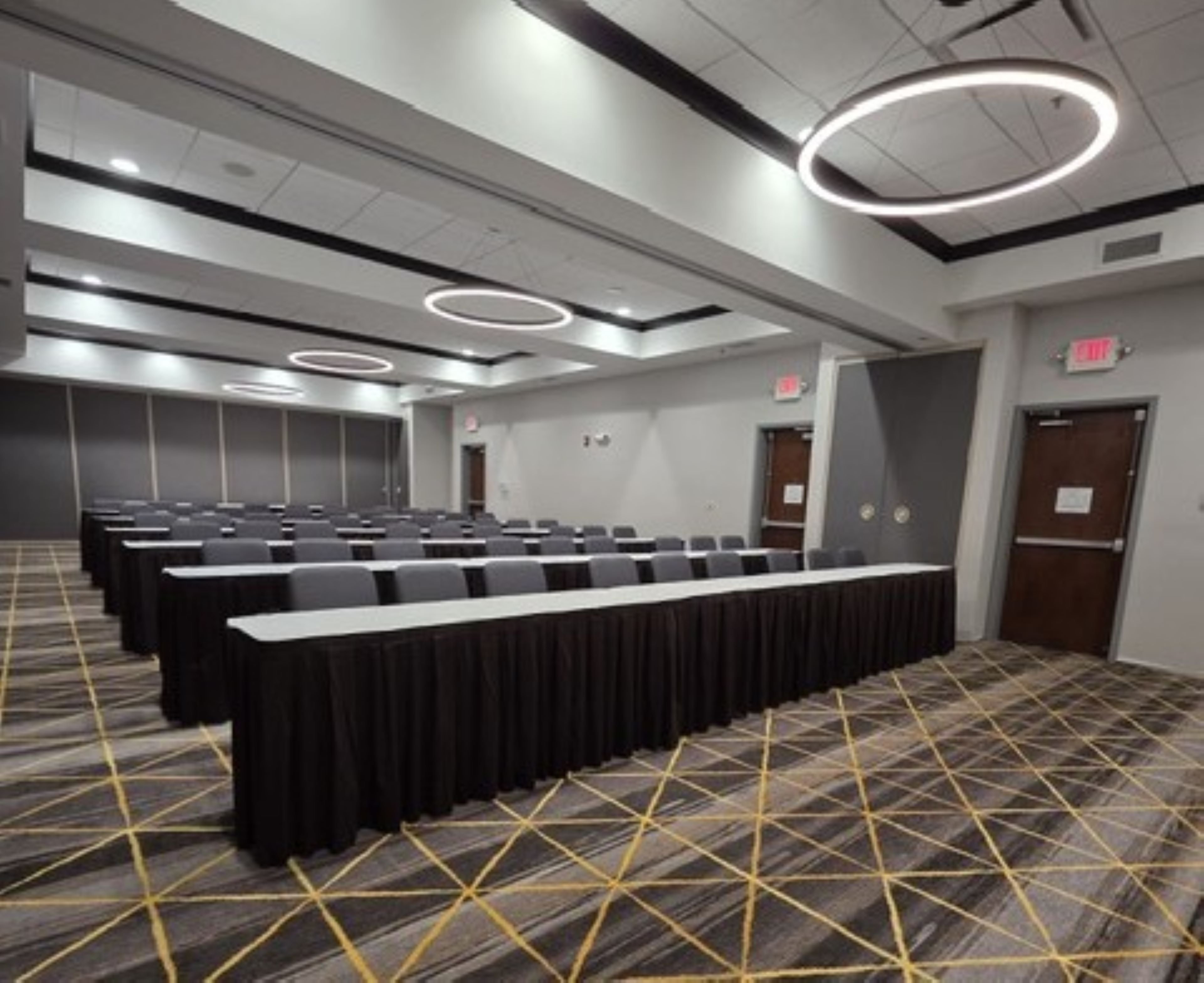 Holiday Inn St. Louis Fairview Heights 13/72