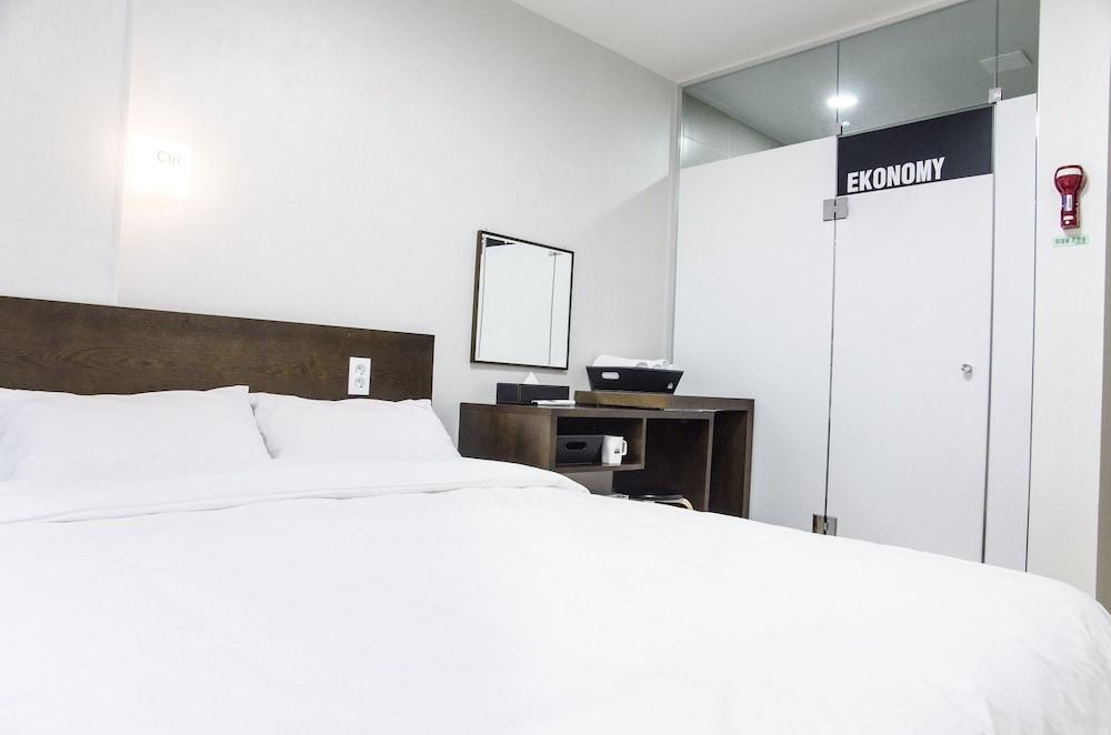 EKONOMY HOTEL HAEUNDAE 15/66