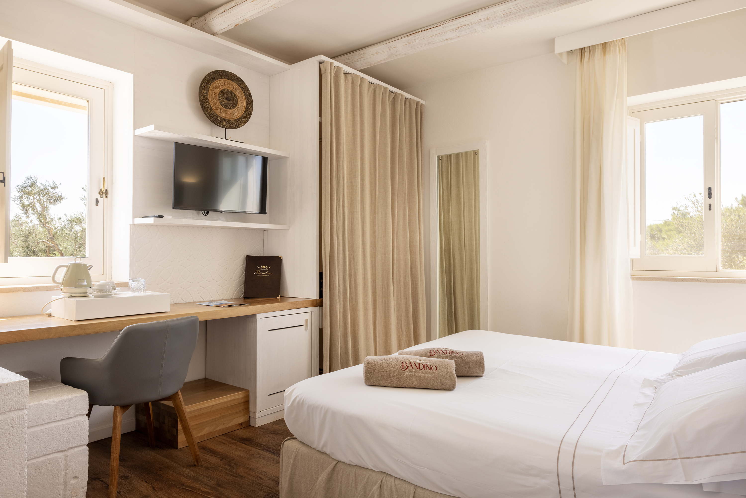 SUPERIOR, DOUBLE BED