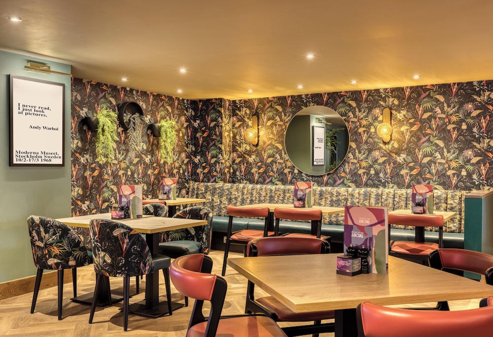 Premier Inn Birmingham Nec Airport 36/53