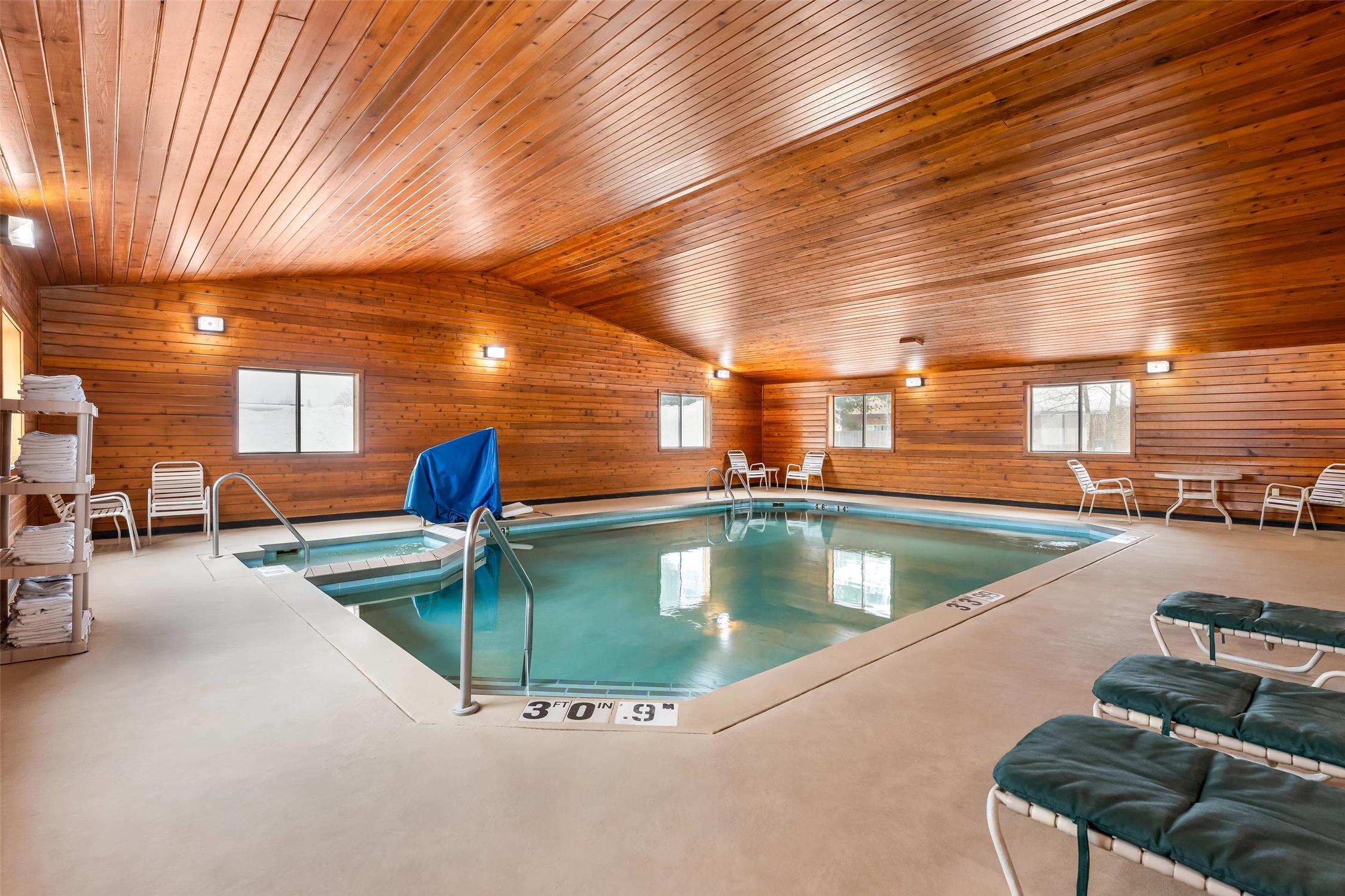 Quality Inn Ironwood, MI 4/13