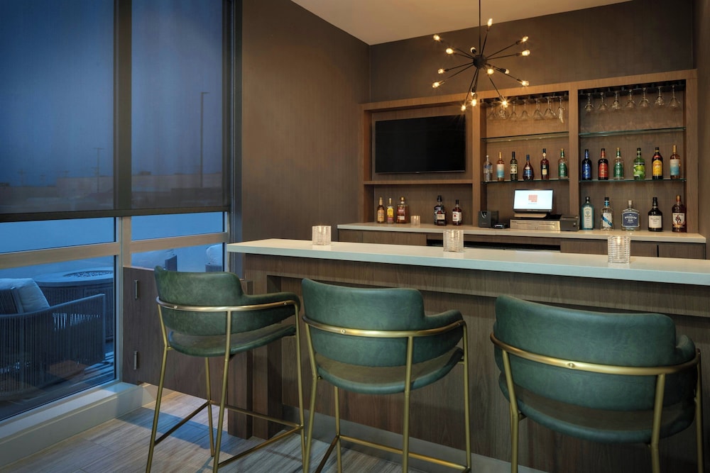 Springhill Suites Wichita Airport 50/69