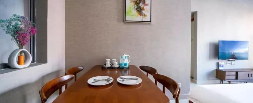Good World Apartment (Guangzhou Cancer Hospital Taojin Metro Station) 23/31