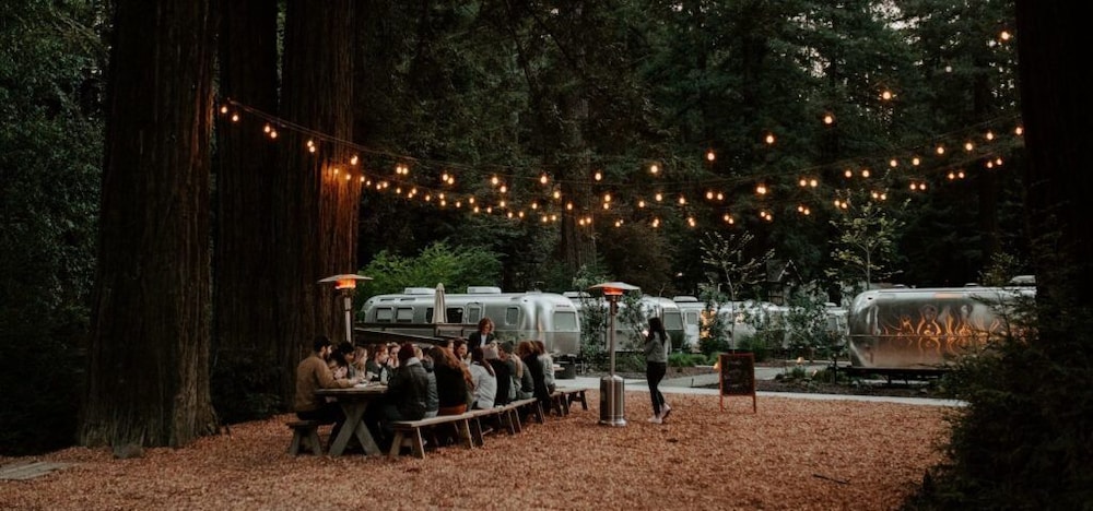 AutoCamp Russian River 4/52