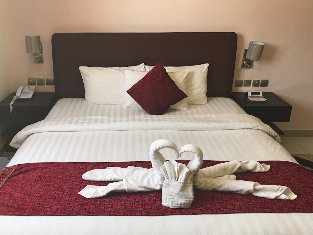 MIRAGE HOTEL AL AQAH 13/35
