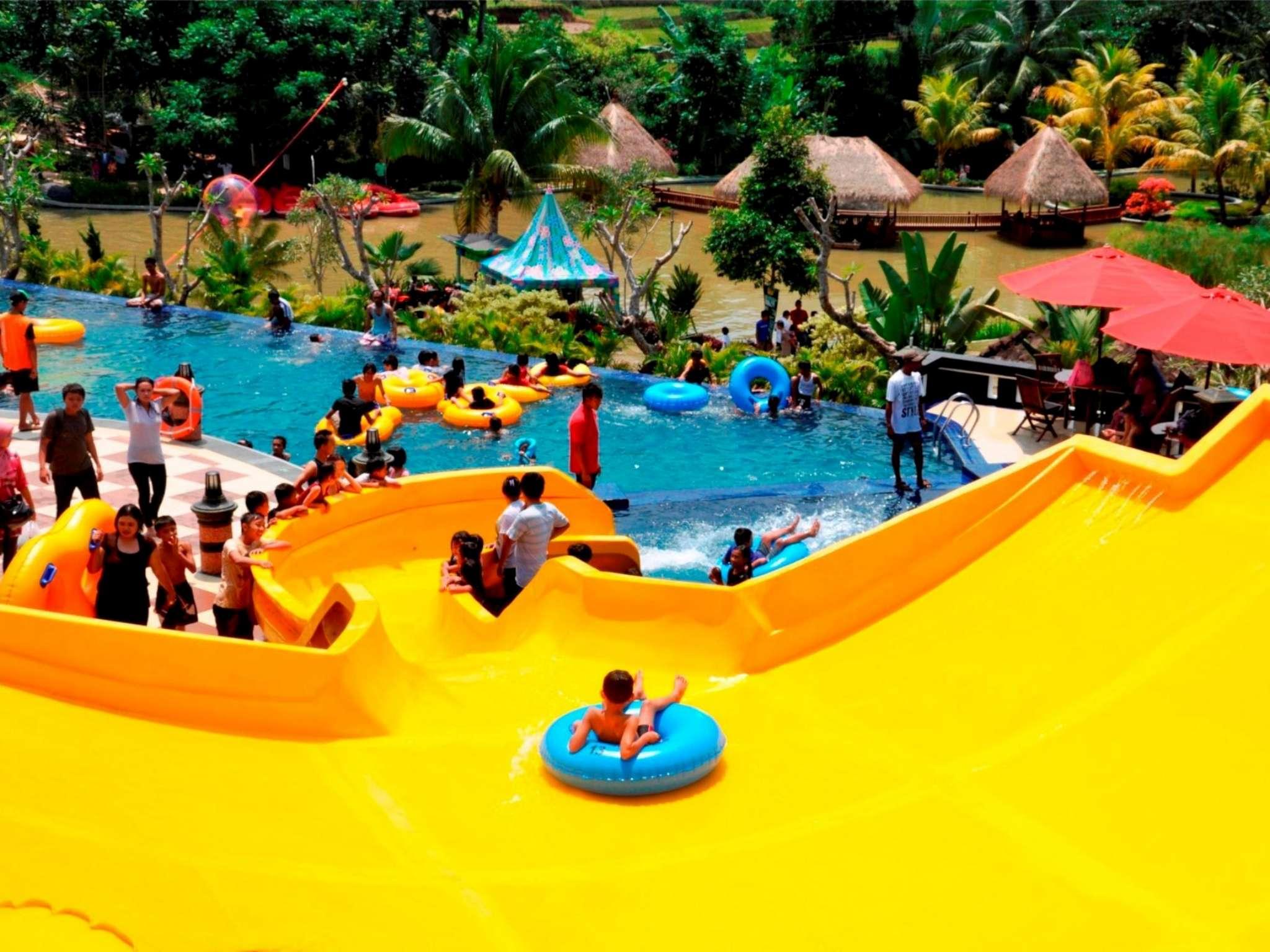 The Jhon's Cianjur Aquatic Resort 9/21