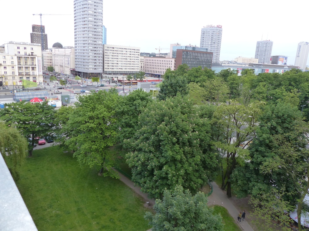 Hosapartments City Center 42/48