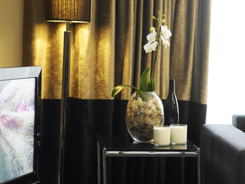 Kensington House Aparthotel by Warren Collection 10/59