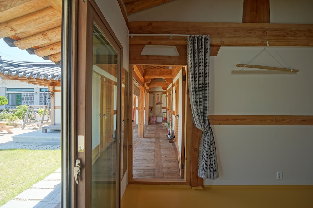 Hanok1st 10/48