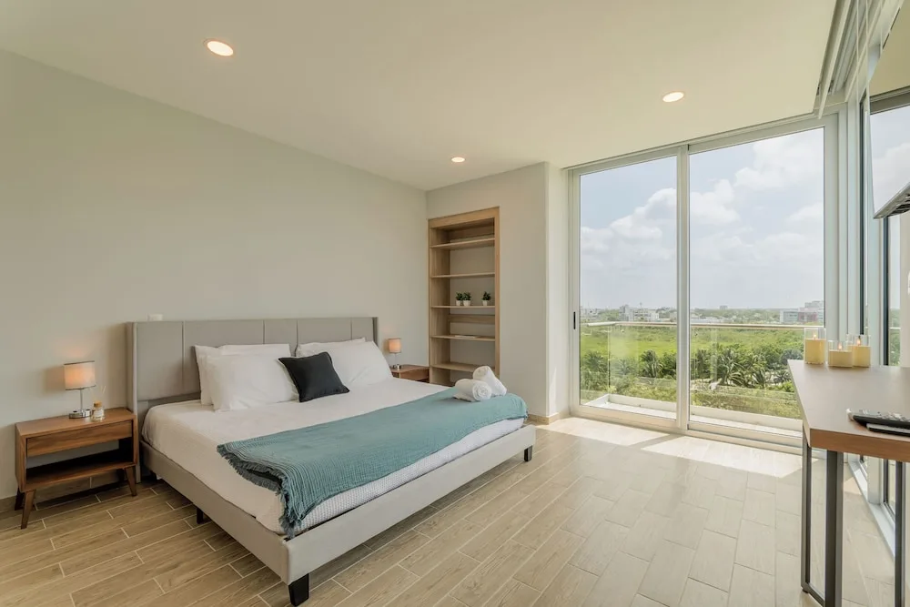 Amaan Vacation Suites 10/50