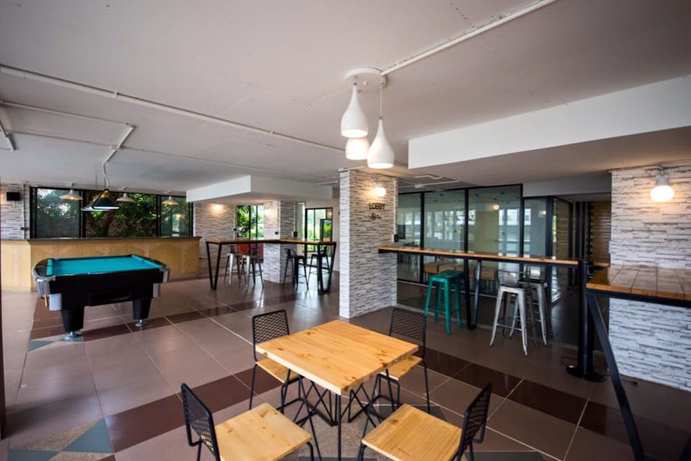 R1 Nimman Hotel Chiangmai 37/47