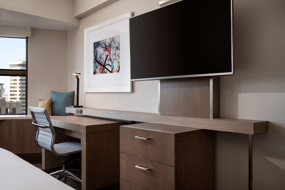 Coast Seattle Downtown Hotel by APA 40/50